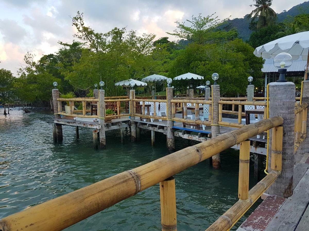 ฺbay Yard Hut Hotel Csang-sziget Kültér fotó