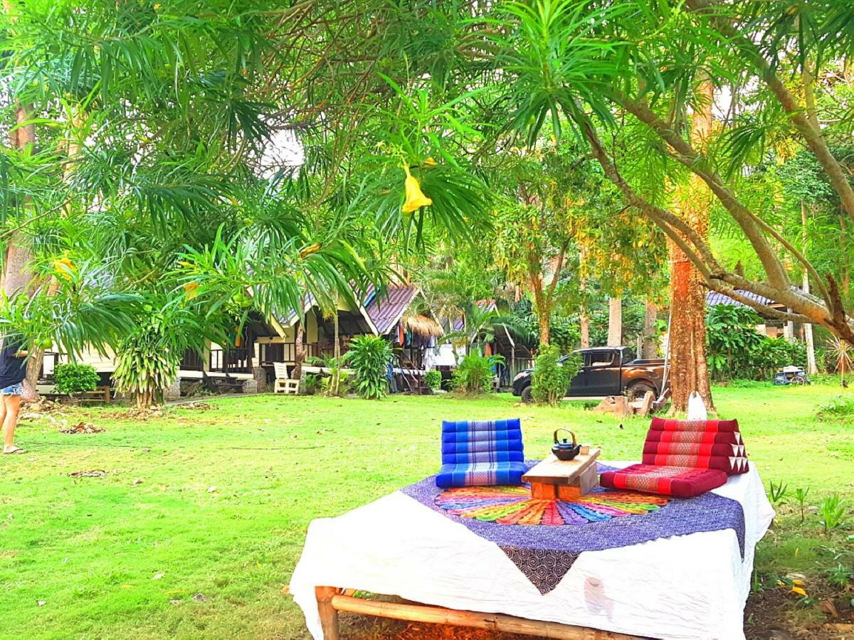 ฺbay Yard Hut Hotel Csang-sziget Kültér fotó