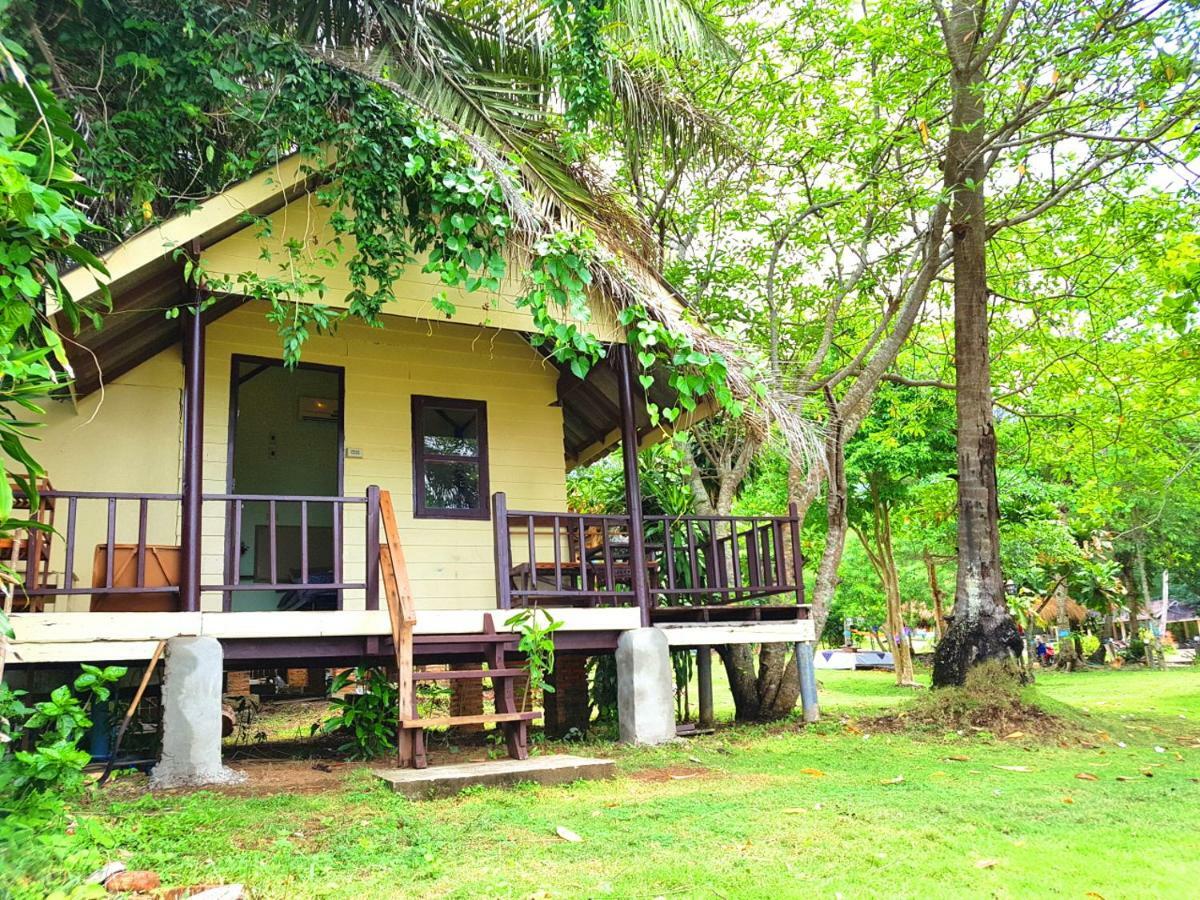ฺbay Yard Hut Hotel Csang-sziget Kültér fotó
